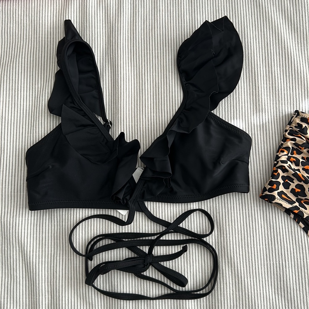 Black cheetah Bikini Set UNWORN